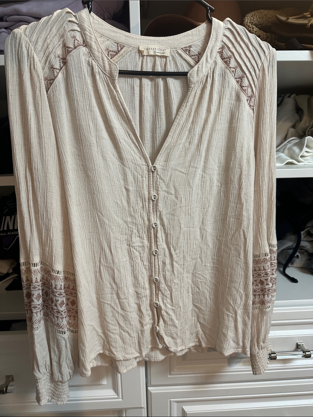 lovestitch cream peasant blouse with embroidered sleeve panels size small